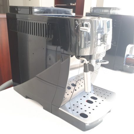 DeLonghi ECAM 21.117 B Magnifica S Automata kávéfőző
