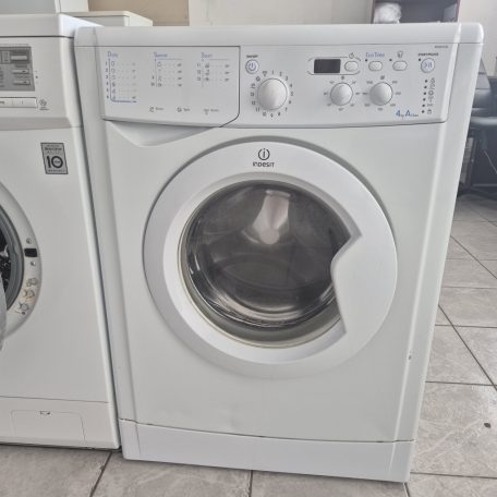 Indesit elöltöltős mosógép