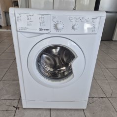 Indesit elöltöltős mosógép