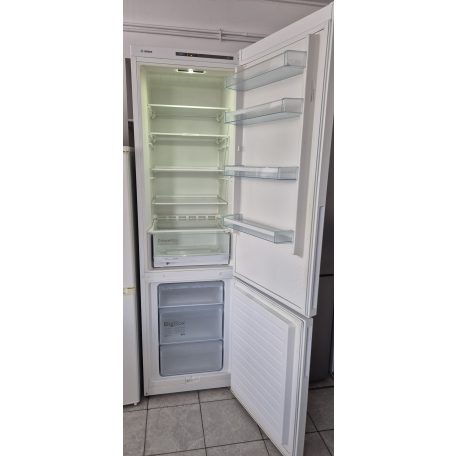 Bosch kombinált hűtőszekrény